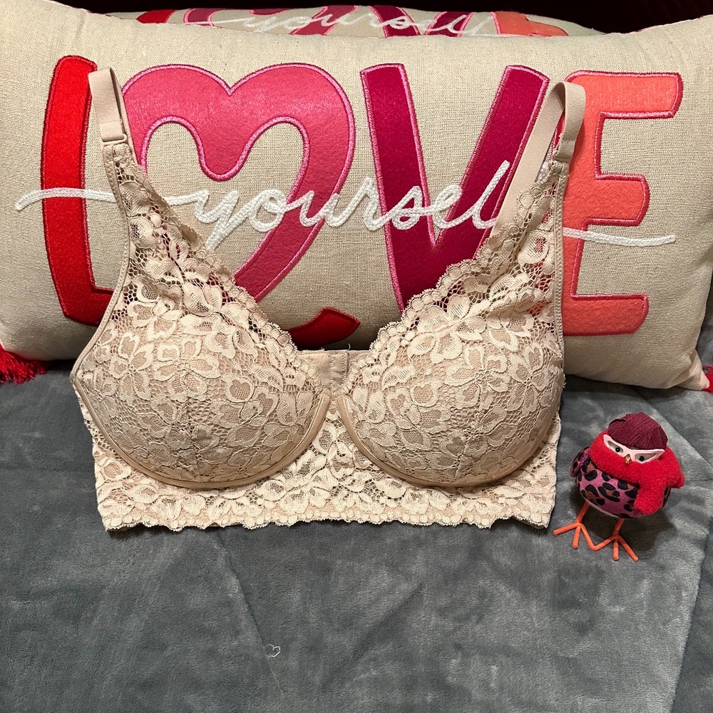 Maidenform Bra Lace Bra Cream Color Size 38C